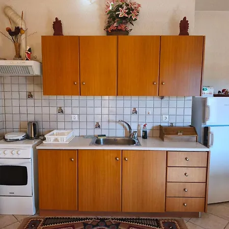 Traditional House Apartment *