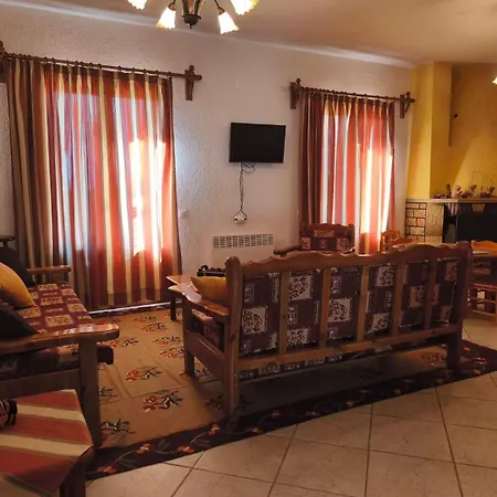 Traditional House Apartment Kalivia (Voiotia)